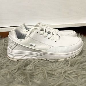 Infinity Cherokee Nursing Shoes